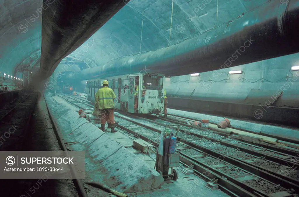Spoil train RU 001 inside the Channel Tunnel, by Lynn Patrick, 6 June 1991. At this time the tunnel was being built.  20 pairs of these trains, pulled...