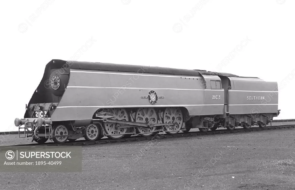 ´Southern Railway Locomotive No 21C3, Merchant Navy Class, ´Royal Mail´.