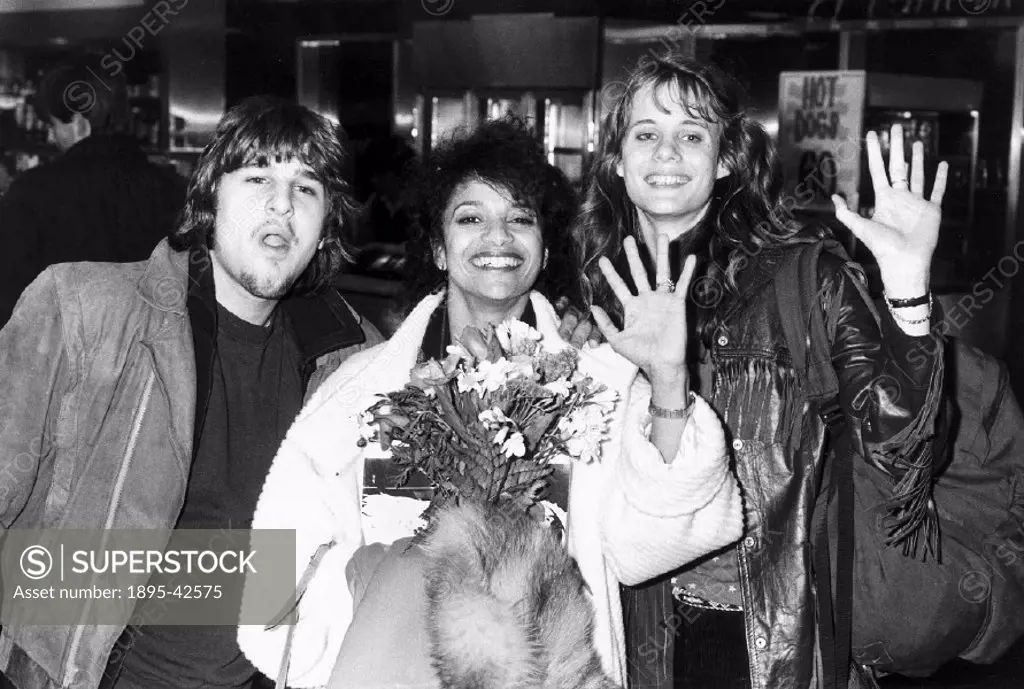 On their way to Blackpool the kids from Fame arrive at Manchester Airport. From left to right: Carlo Imperato, Debbie Allen and Lori Singer. As well a...