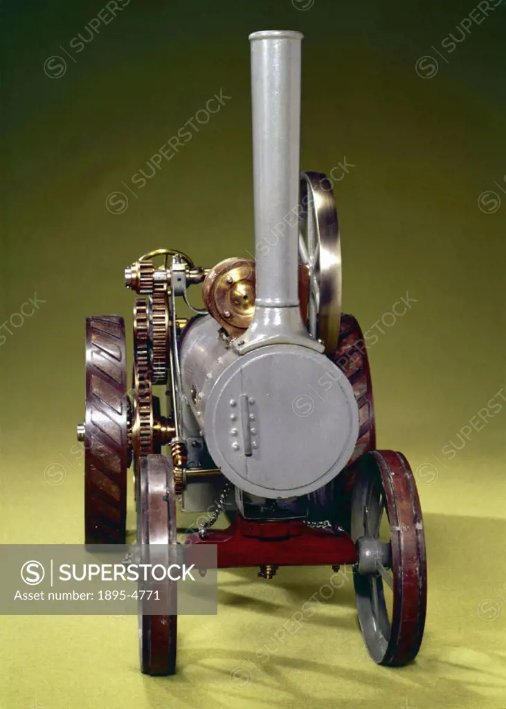 Incomplete model (scale 1:8). Traction engines are mobile steam-powered road vehicles which can be used for haulage, agricultural purposes, or as a mo...