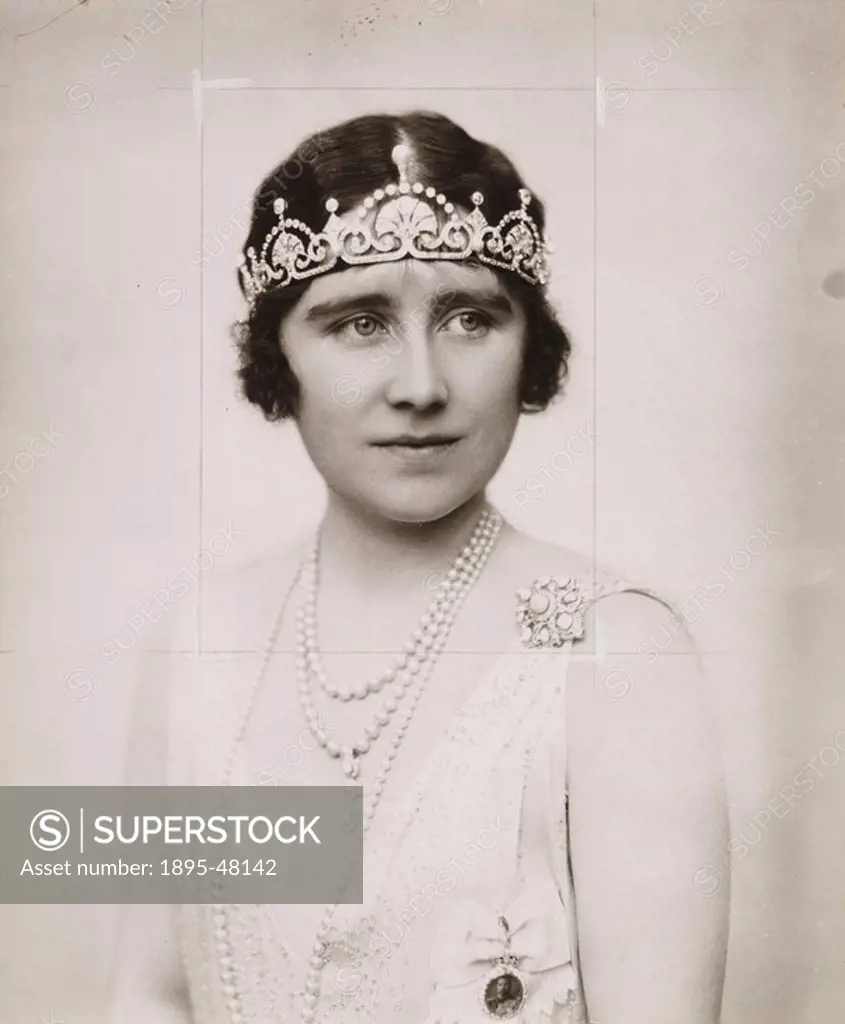 Portrait of Elizabeth, the Duchess of York, 1920s.Gelatin silver print. A photograph by Speaight Limited, probably taken shortly after her marriage to...