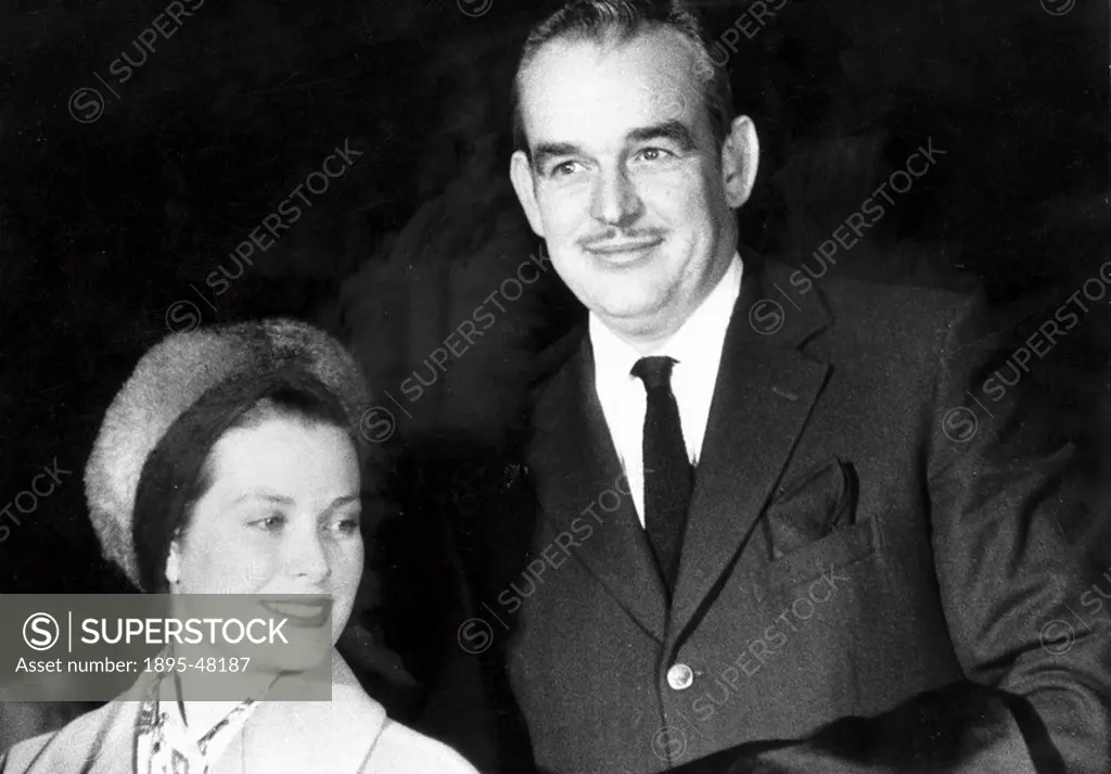 Prince Rainier and Princess Grace of Monaco, May 1961.Prince Rainier 1923_2005 with his wife American film star Grace Kelly 1929_1982. She became Prin...
