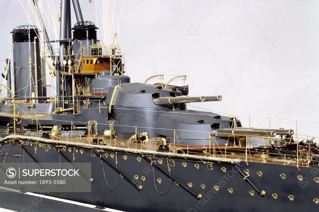 Model. The ´Monarch´, and her sister ships, the ´Orion´, the ´Conqueror´ and the ´Thunderer´ (all completed in 1912), were battleships of the ´Improve...