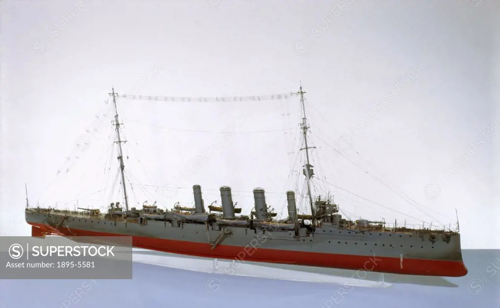 Model (scale 1:48). A new type of cruiser intended for scouting duties was introduced in 1904. These vessels, of less than 3000 tons displacement and ...