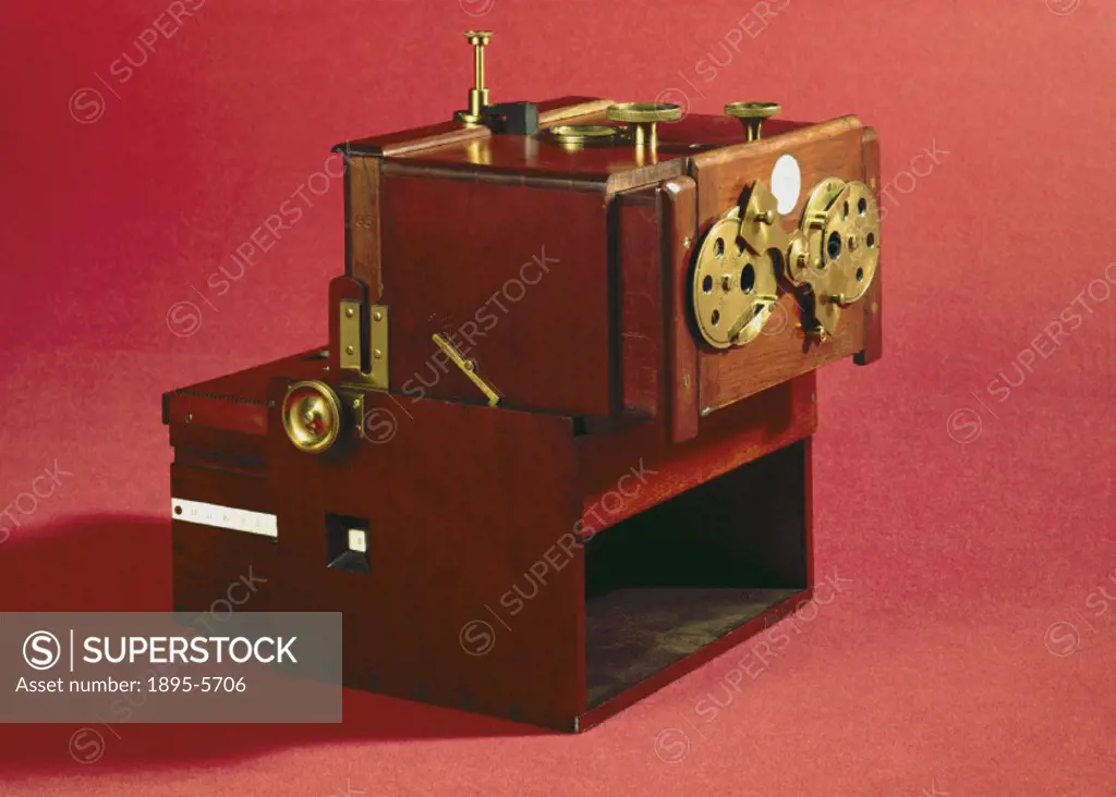 A stereoscopic camera made by J B Dancer of Manchester. Dancer was also known for his thermometers, clocks, microscopes and microphotographs. The came...