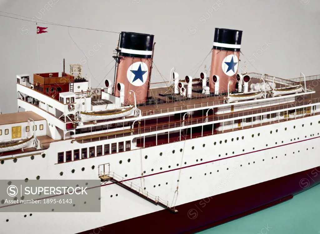 Model (scale 1:48). This turbine steamer was built by Cammell Laird for the Blue Star Line of London. Her two sister ships, the ´Almeda Star´ and the ...