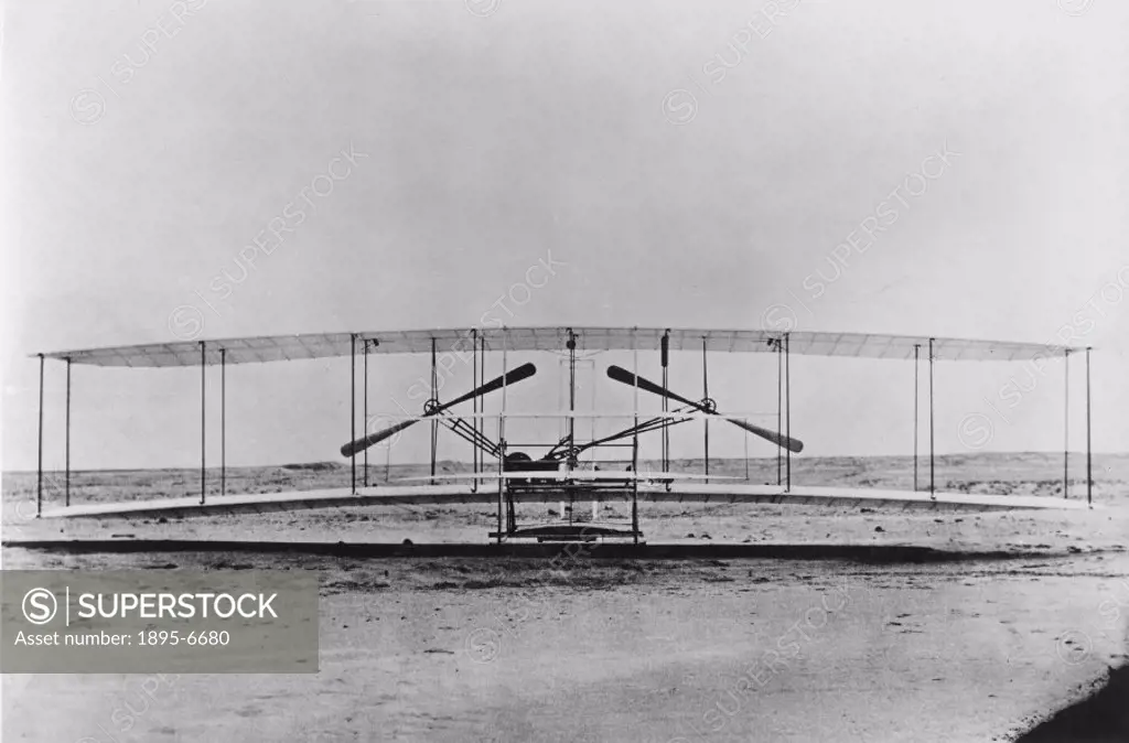 Front view of the ´Flyer´ on its launch rail at Kitty Hawk in North Carolina. Orville Wright (1871-1948) and his brother Wilbur (1867-1912) were self-...