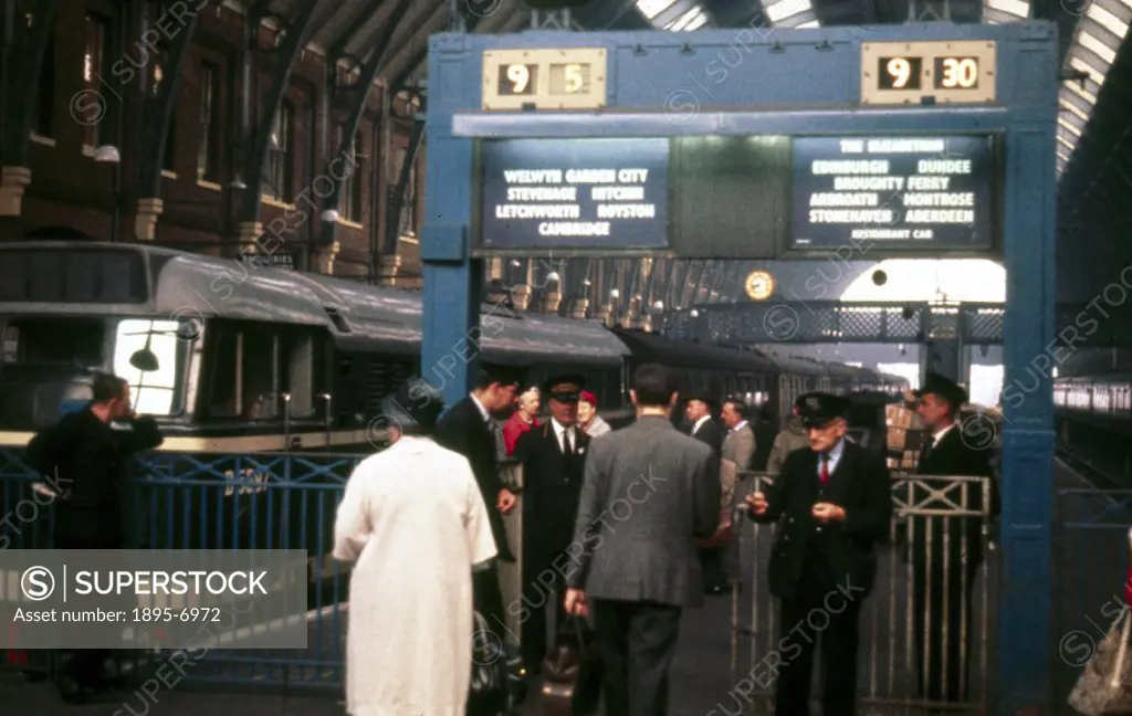 Manchester´s New Station - Piccadilly. Original oil painting by Claude Buckle for BR(LMR) poster, 1960.
