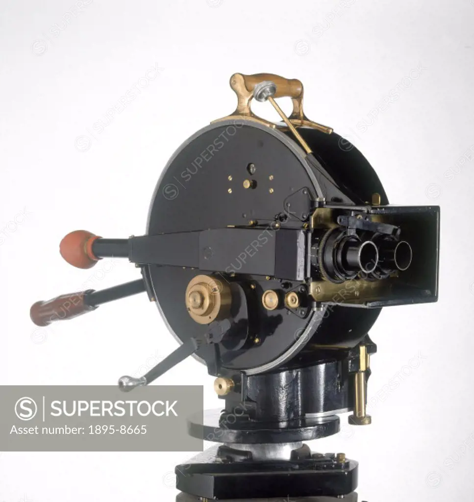 Invented by Carl Akeley (1864-1926), curator of the American Museum of Natural History, this camera was of unique design. The film was contained in a ...