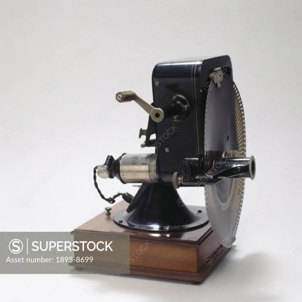 Spirograph projector, 1923. Originally designed in 1913 but not marketed by Charles Urban (1987-1942) until 1923, the Spirograph used 10.5 inch diamet...