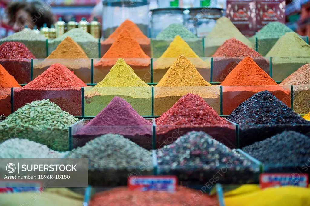 Colorful Spices in, Spice Bazaar, Eminonu, Istanbul, Turkey