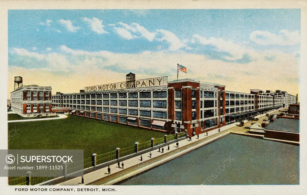 Postcard of Ford Motor Company in Detroit. ca. 1916, FORD MOTOR COMPANY, DETROIT, MICH. THE PARENT FORD PLANT is located in Highland Park and covers 305 Acres. It employs 36,000 men and produces 3000 Cars in a Single Day. The mens wages total about $4,500,000 Monthly. Working in Conjunction with Parent Plant are 39 Assembly Plants in which over 10,000 men are employed. During the last fiscal year 785,432 Cars were built and sold. 