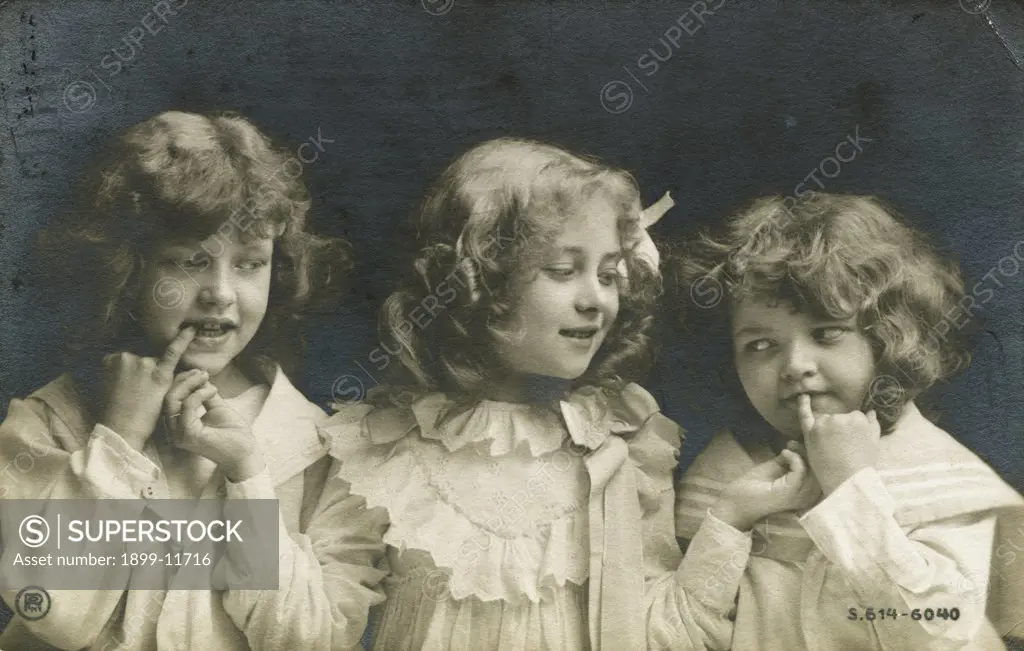 Early 20th-Century Postcard Depicting Three Girls. Early 20th-Century Postcard Depicting Three Girls 