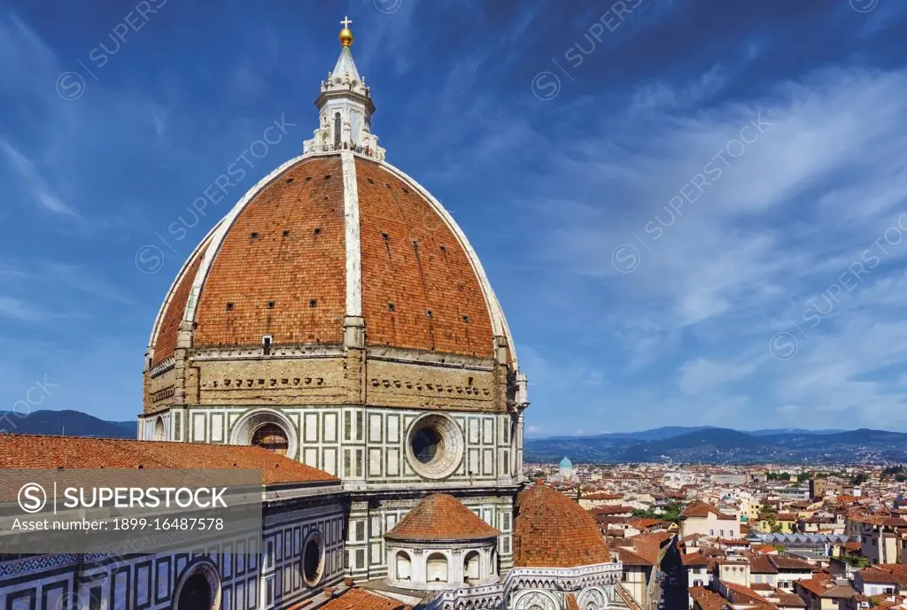 Florence, Tuscany, Italy, Filippo Brunelleschis Dome of the Duomo, or cathedral, Basilica di Santa Maria del Fiore, The historic center of Florence is a UNESCO World Heritage Site
