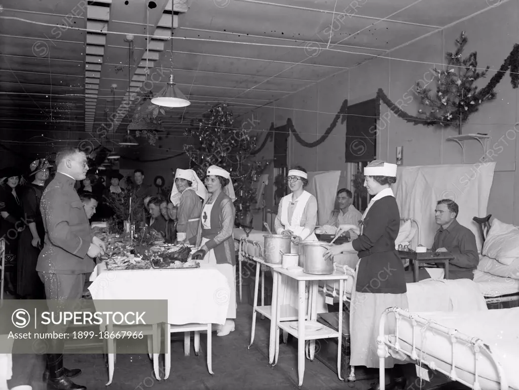 Walter Reed Hospital Christmas party, 12/24/1920.
