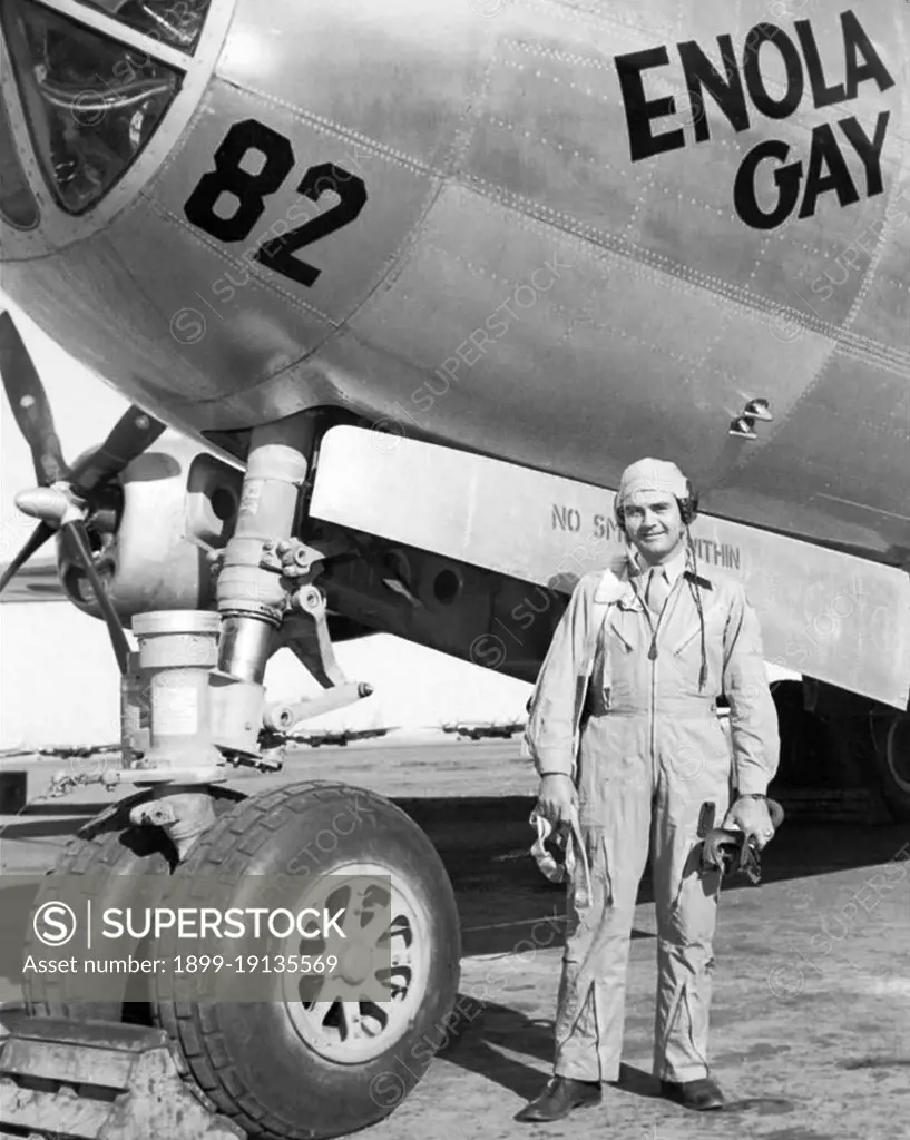 Japan/USA: Colonel Paul Tibbets standing by the Enola Gay's cockpit before taking off for the bombing of Hiroshima, 6 August 1945