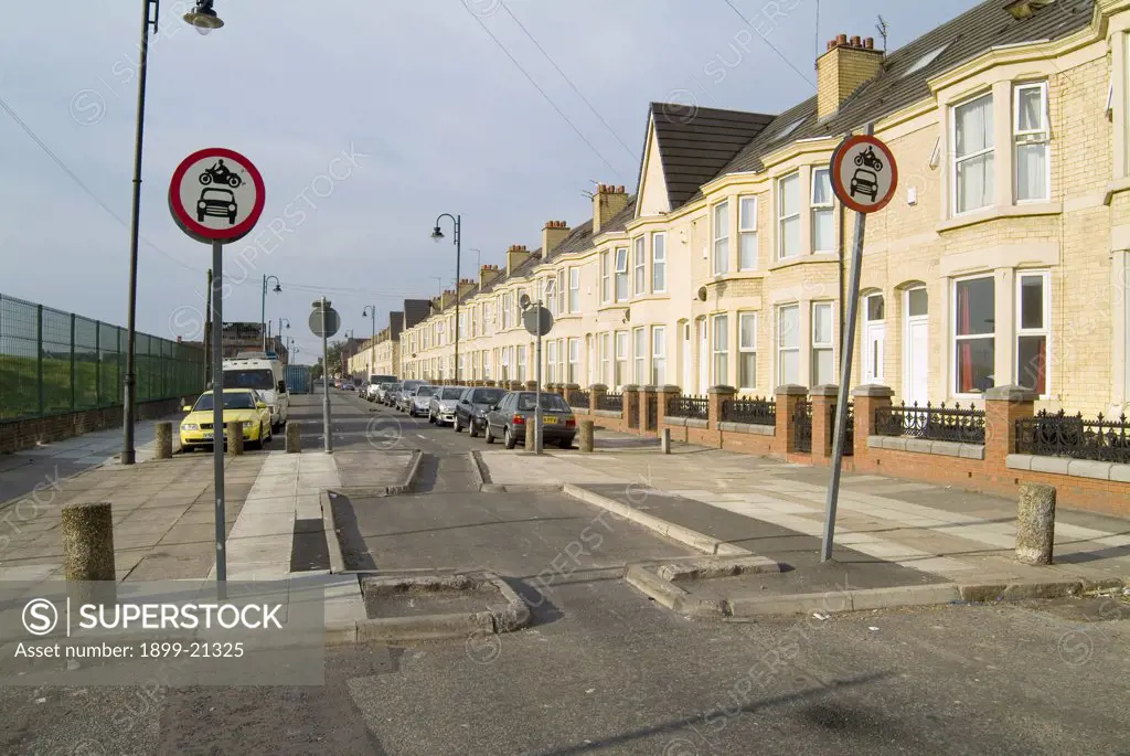 Traffic calming - road restriction, United Kingdom. Traffic calming Road restriction closing road to motor vehicles - reduce joy riding and use of road as a rat run or short cut, Jubilee Road, Kensington, Liverpool, Merseyside. 