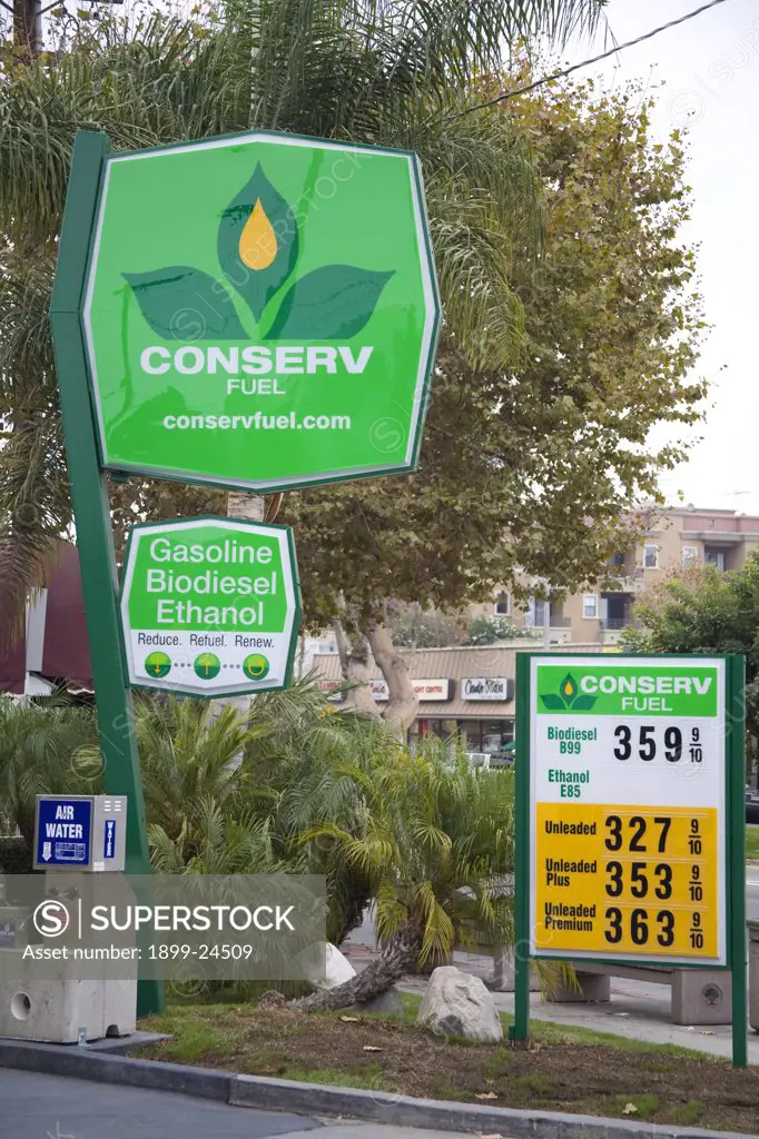 Conserv Fuel, Green Gas Station, Brentwood, Los Angeles County, California, USA. 