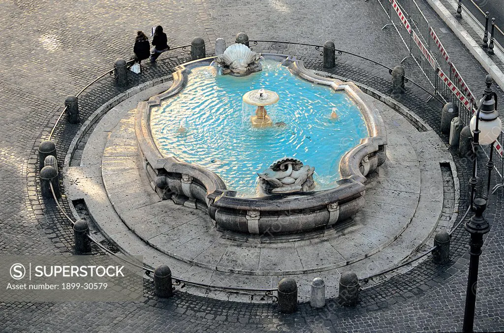 Fountain of Piazza Colonna in Rome, by Della Porta Giacomo, 1575, 16th Century, Unknow. Italy, Lazio, Rome, Piazza Colonna. View from the top fountain Piazza Colonna Rome.