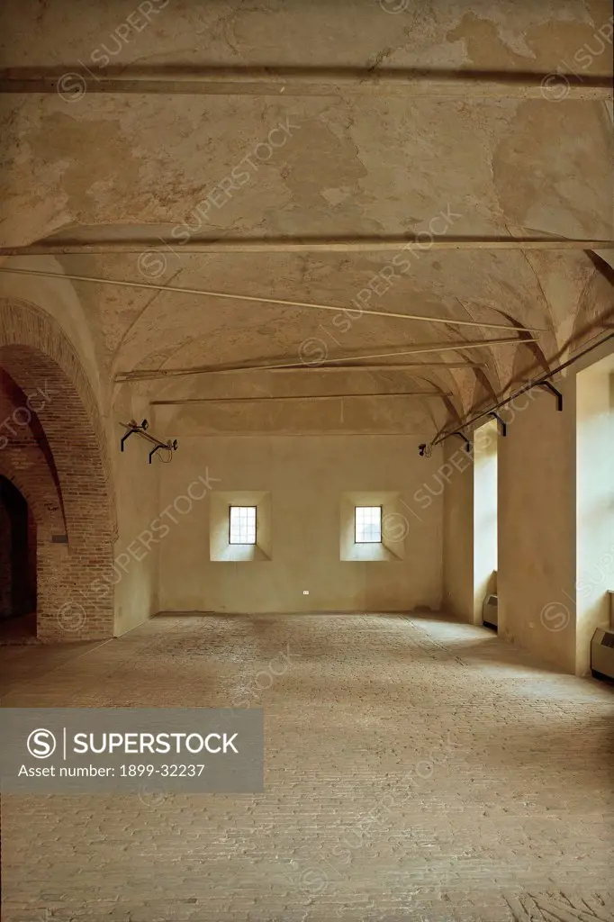 Ferrara, Estense Castle of San Michele, ducal kitchens, by Unknown, 1358, 14th Century, Unknow. Italy, Emilia Romagna, Ferrara, Estense Castle, San Michele Castle. View ducal kitchens vaulted ceiling.