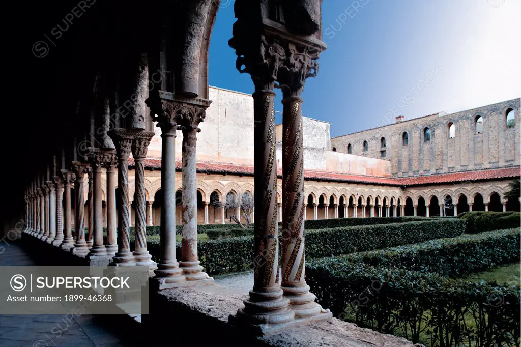 Monreale, Cathedral, by Unknown artist, 1172 - 1183, 12th Century, . Italy: Sicily: Palermo: Monreale: Santa Maria Nuova Cathedral. Exterior view cloister paired columns