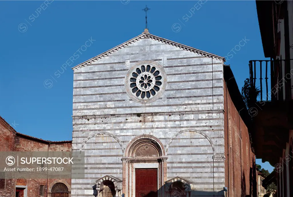 San Francesco, by Unknown artist, 1228, 13th Century, white limestone, gray limestone. Italy: Tuscany: Lucca: San Francesco Church. Facade. Two-color white gray gabled facade doorway splay blind arches cornice string-course rose window