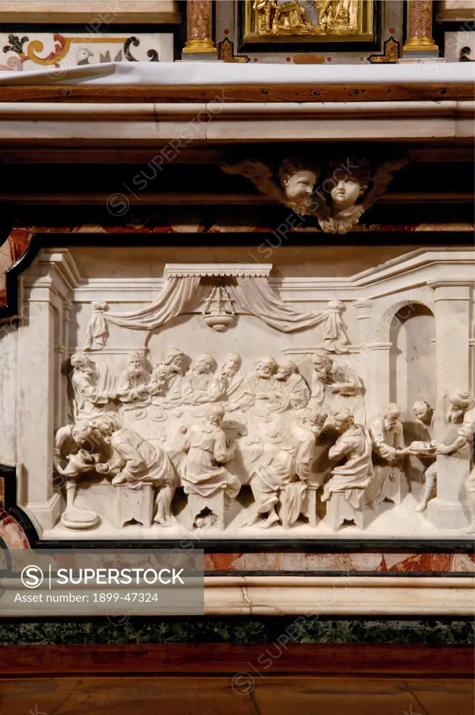 Altar of the Prayer, by Fantoni Andrea, 1729, 18th Century, . Italy: Lombardy: Bergamo: Sant'Alessandro della Croce Church. Detail. Altar frontal relief Last Supper marble apostles Jesus Christ laid table bread lamp