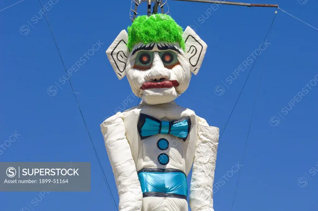 Fiesta De Santa Fe, New Mexico. A Celebration Started In 1712 To Celebrate The Peaceful Retaking Of The City From The Pueblo People In 1692. Burning Of Zozobra, Old Man Gloom. The Start Of The Fiesta De Santa Fe, With Burning Up The Personal Gloom.