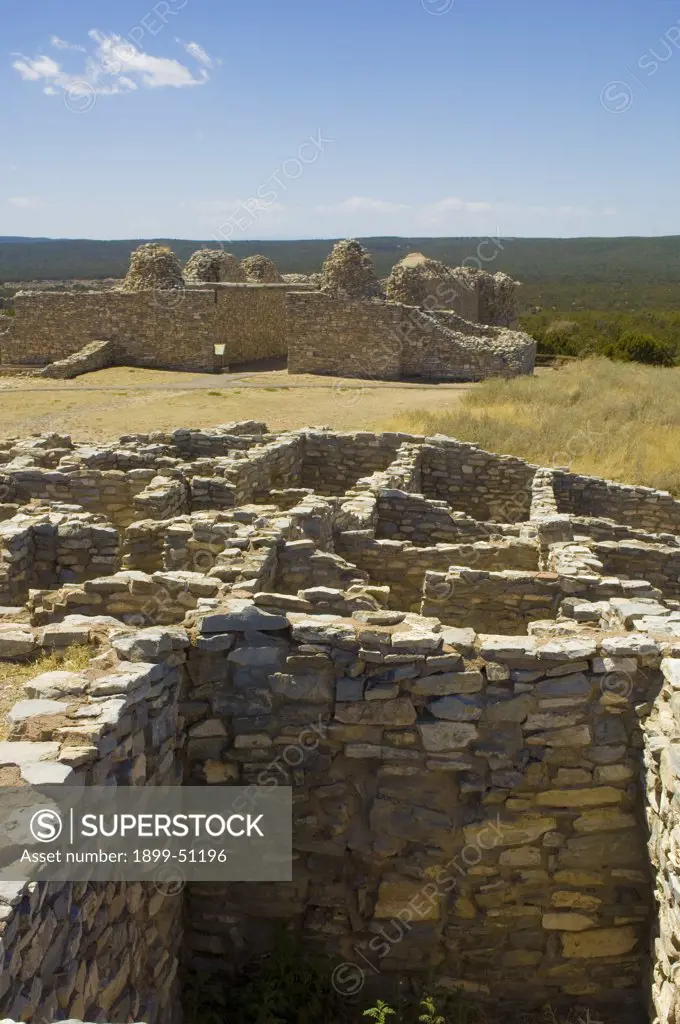Salinas Pueblo Missions National Monument, New Mexico. Gran Quivira Ruins. Pueblos Of The Salinas Valley Once A Thriving Pueblo Community Of Tiwa And Tompiro Speaking Peoples In The Remote Area Of Central New Mexico. Early In The 17Th Century Spanish Fra