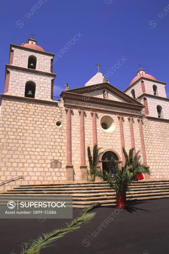 California, Santa Barbara Mission