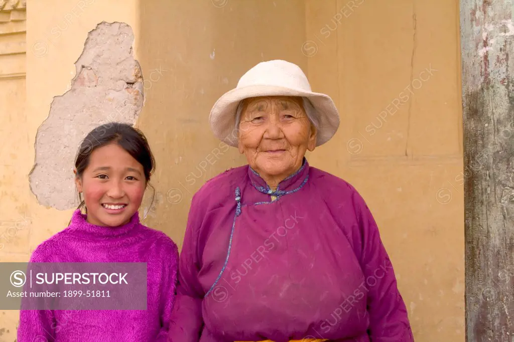 Mongolia, Ulaan Baatar, Grandmother And Granddaughter