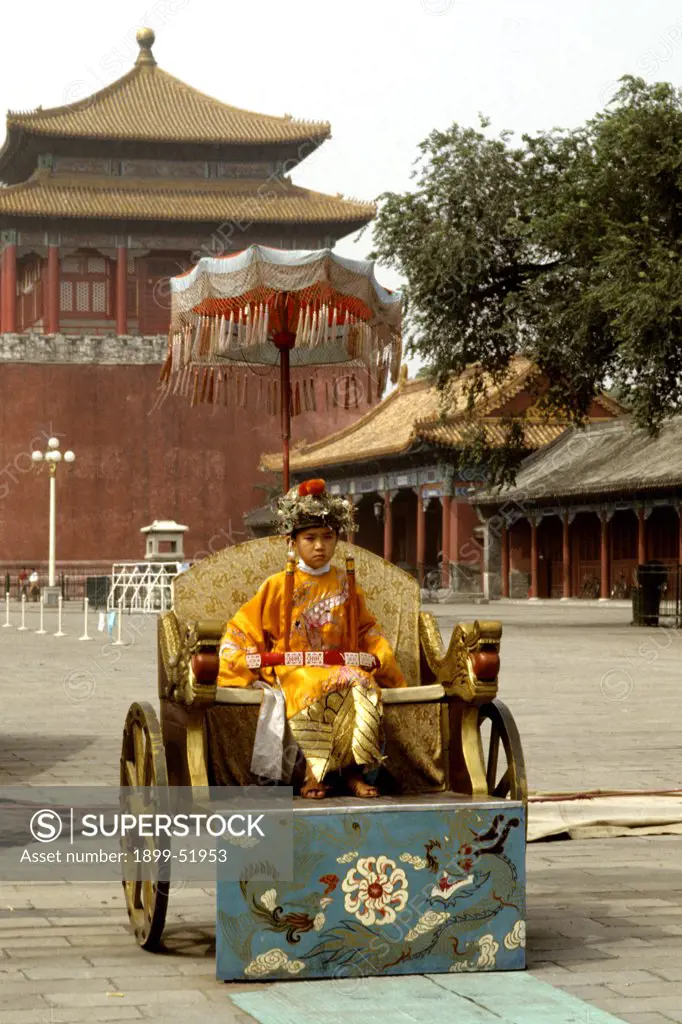 China, Beijing. Chinese Boy Dressed As The King