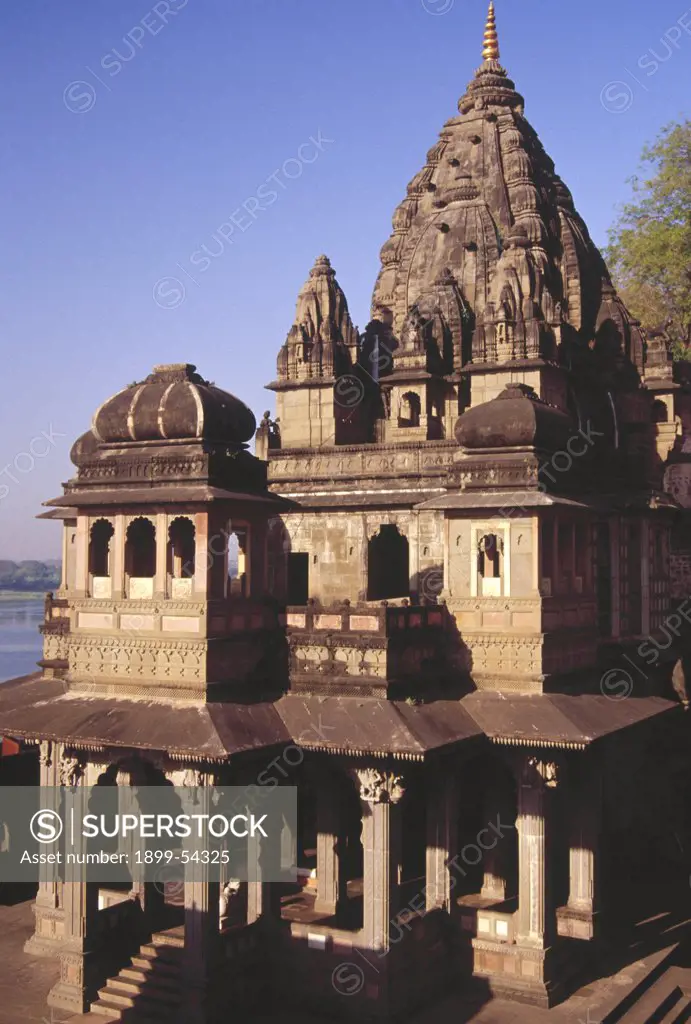 Ahalyadevi Hindu Temple, Maheshwari , Madhya Pradesh, India.