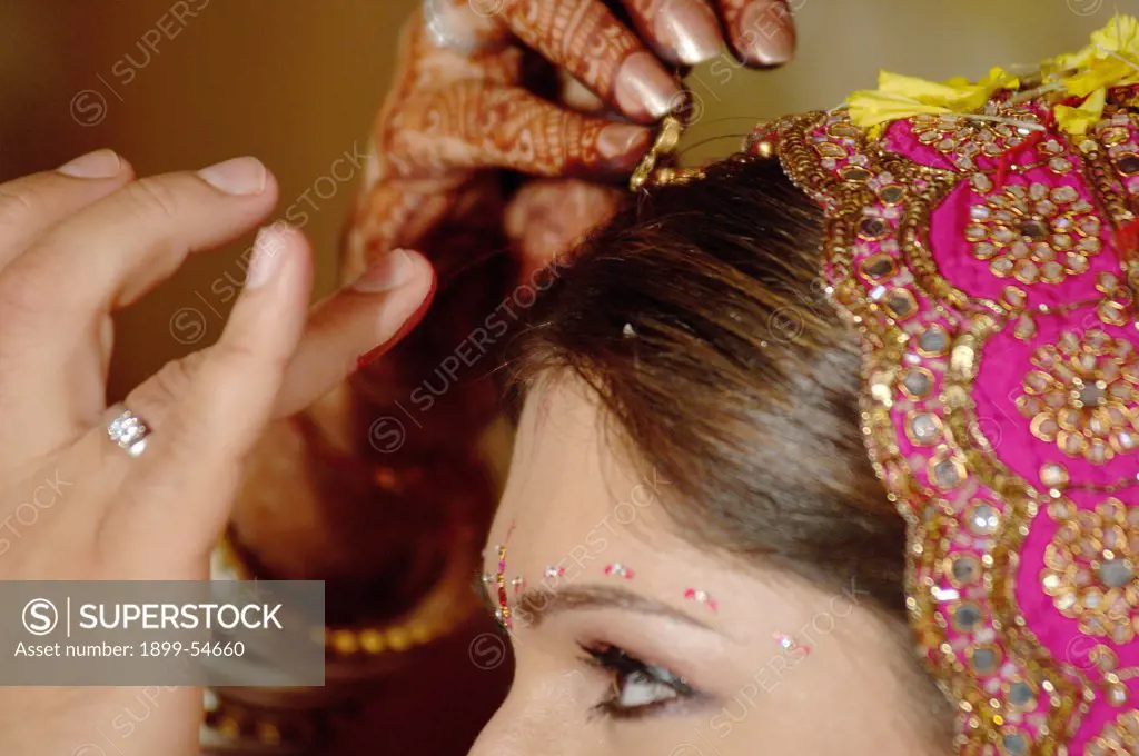 South Asian Hindu Wedding Ceremony, Bombay Mumbai, Maharashtra, India