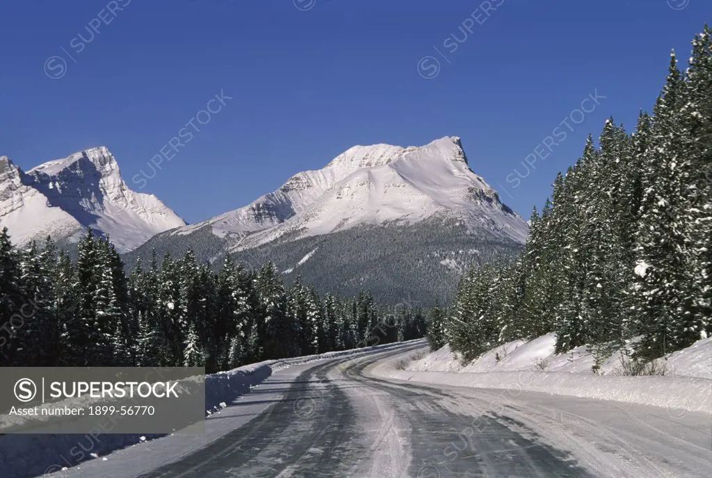 Canada, Banff. Empty Highway Road During The Winter.