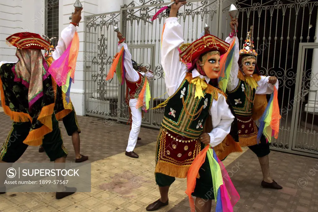 Nicaragua, Ballet Folklorico