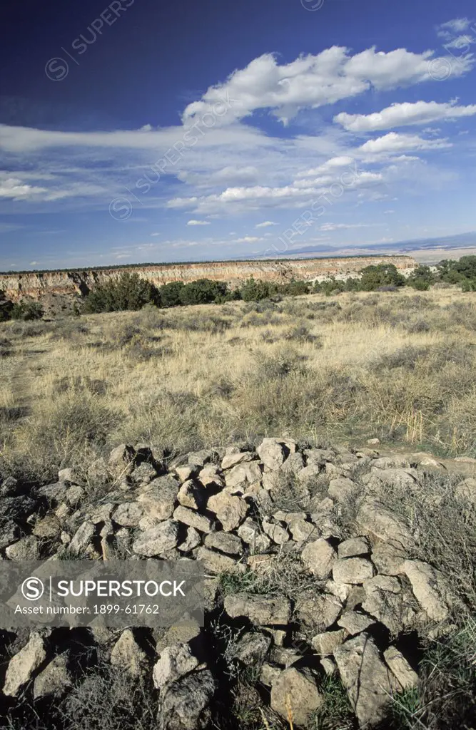 New Mexico, Tsankawi Natonal Monument. Pueblo Ruins.