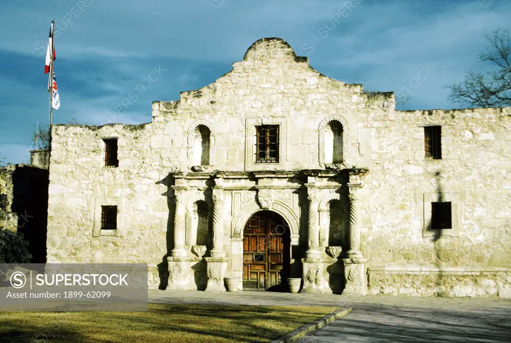 Texas, San Antonio. The Alamo Exterior