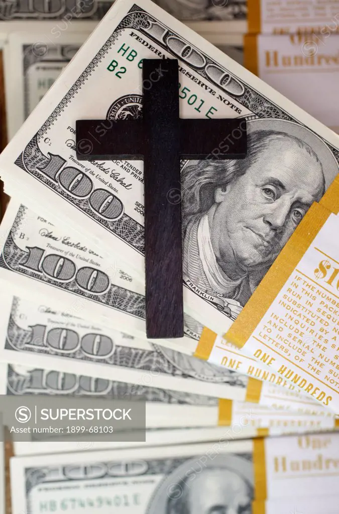 Cross and bank notes