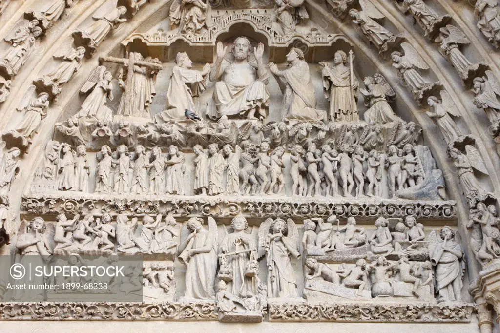 Amiens cathedral. Central gate Last judgment tympanum