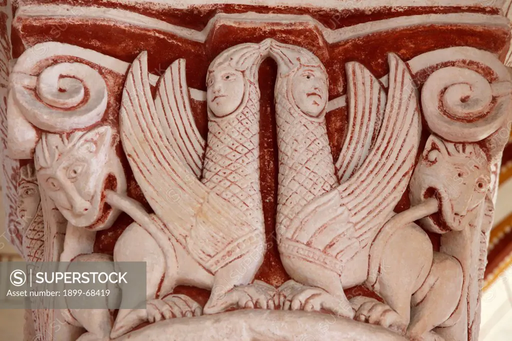 Saint Peter's collegiate church capital : lions et sphinxes with human heads