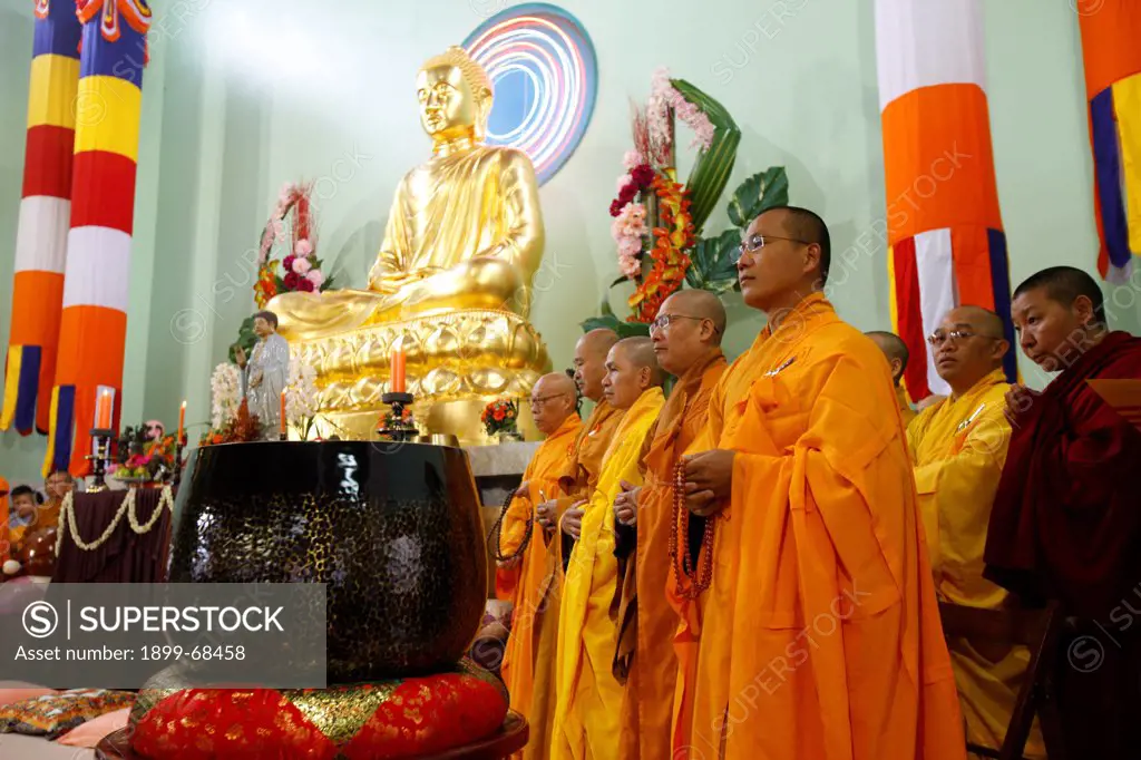 Wesak day celebration in Khanh Anh temple
