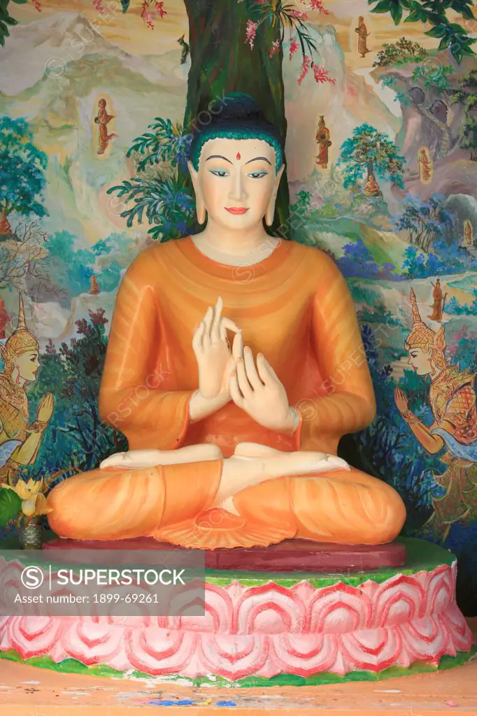 Buddha. Dharmikarama Burmese temple. Penang