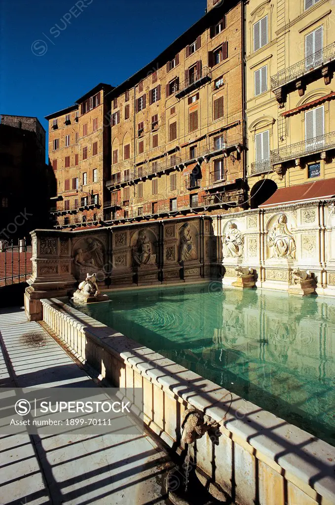 Fonte Gaia Fountain in Piazza del Campo, Siena, by Della Quercia Jacopo, 15th Century, 1408-1416, marble,