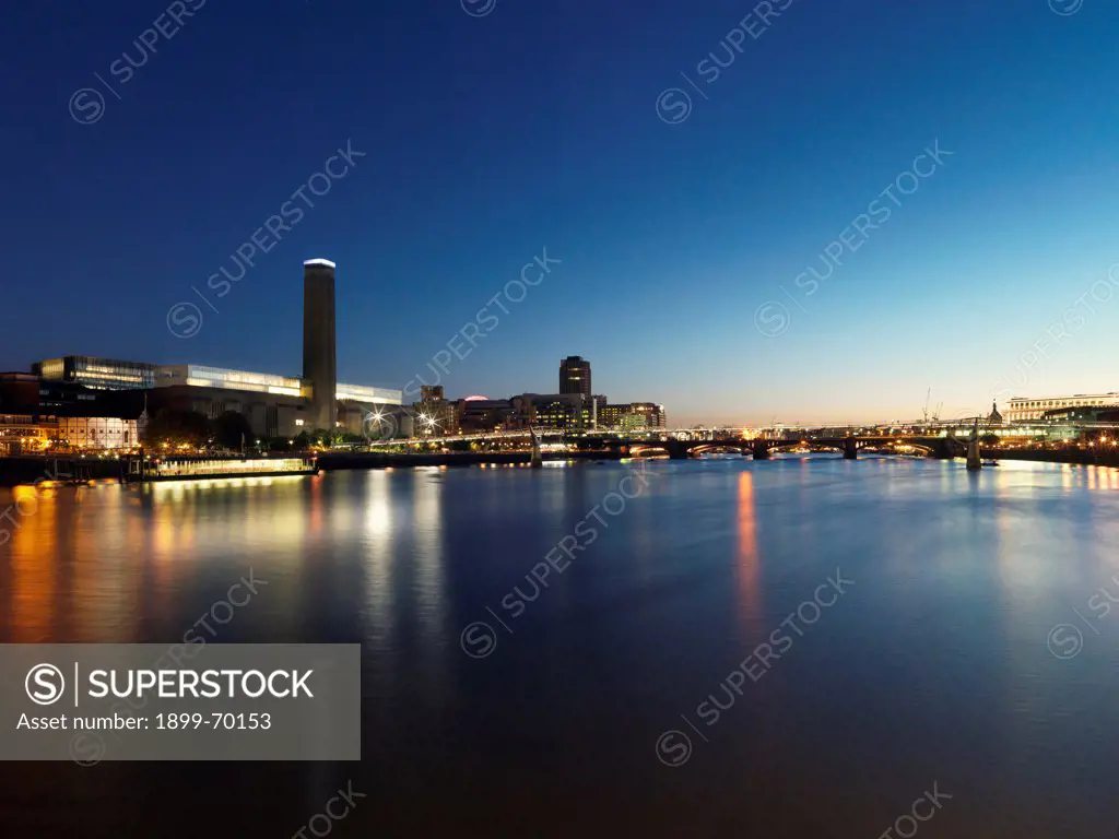 Night View of the Thames with the Tate Modern and the Millennium Bridge, XXI Century,