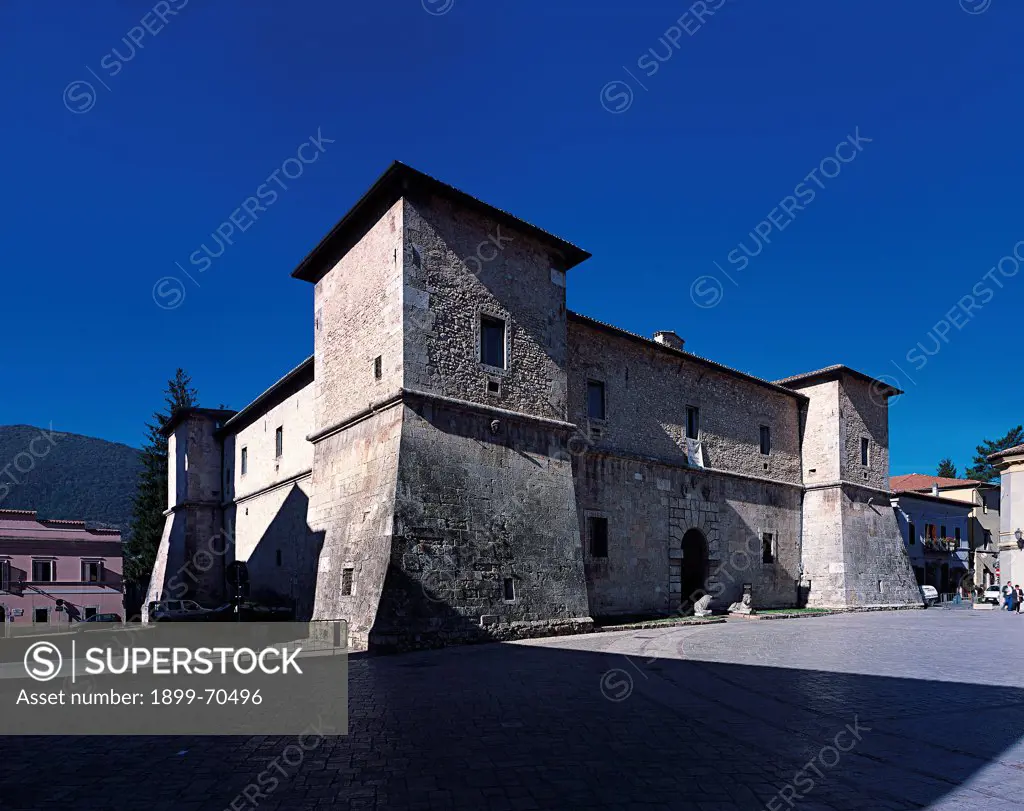 Italy, Umbria, Norcia (Perugia), Museo Civico Diocesano La Castellina. Whole artwork view. Angular view of the fortification that presents bastions, a portal, keeps and walls 'a scarpa'.