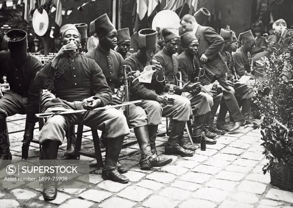 Senegalese soldiers of the French colonial troops resting during World War I. 1910s