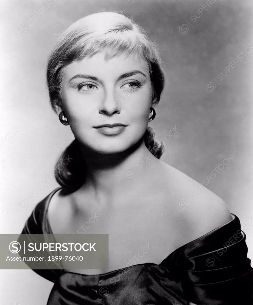 Portrait of American actress and film producer Joanne Woodward (Joanne Gignilliat Trimmier Woodward). 1950s.
