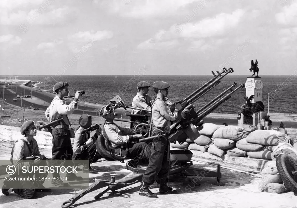 Bay of Pigs, April 24, 1961. Anti-aircraft unit of the Cuban militia defending the Havana shore.