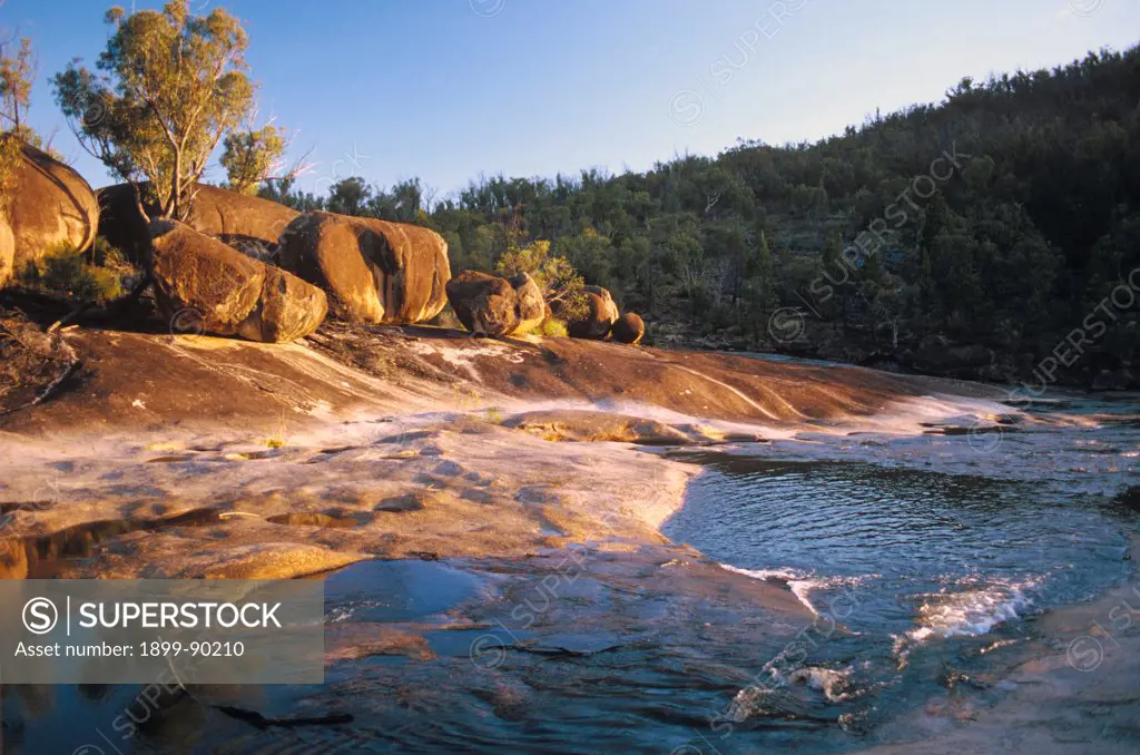 The Junction, Bald Rock Creek, Girraween National Park, southern Queensland, Australia. 01/11/2005